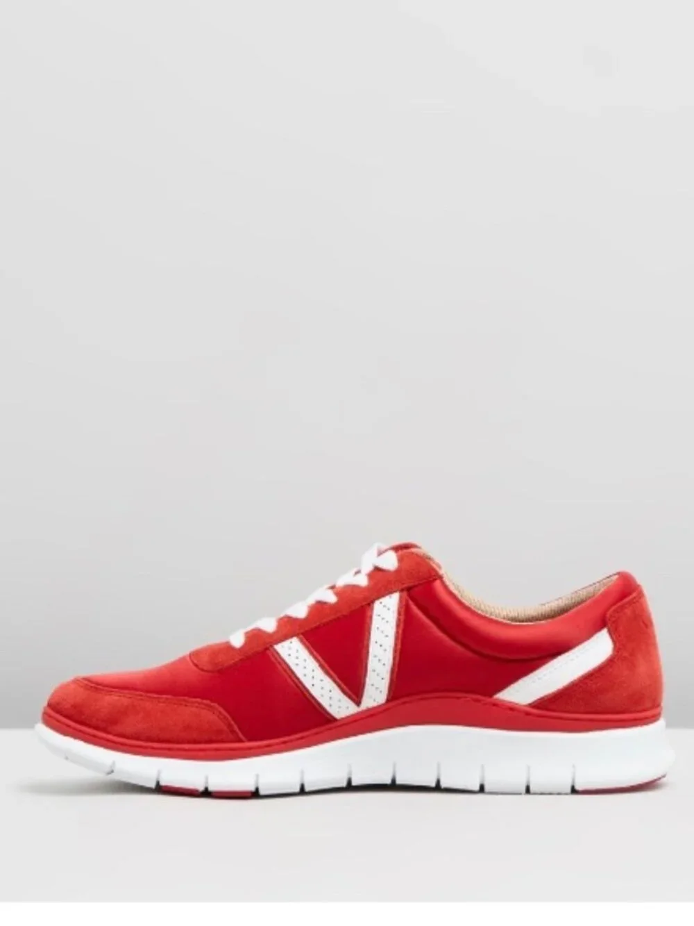 Vionic Nana Cherry Red Sneakers